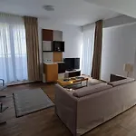 Jafar 11 Penthouse