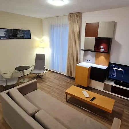 Lägenhet Jafar 11 - Premium 1Br Apartment With Private Balcony Timişoara