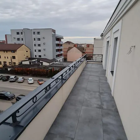 Jafar 11 - Premium 1br With Private Balcony Apartman *